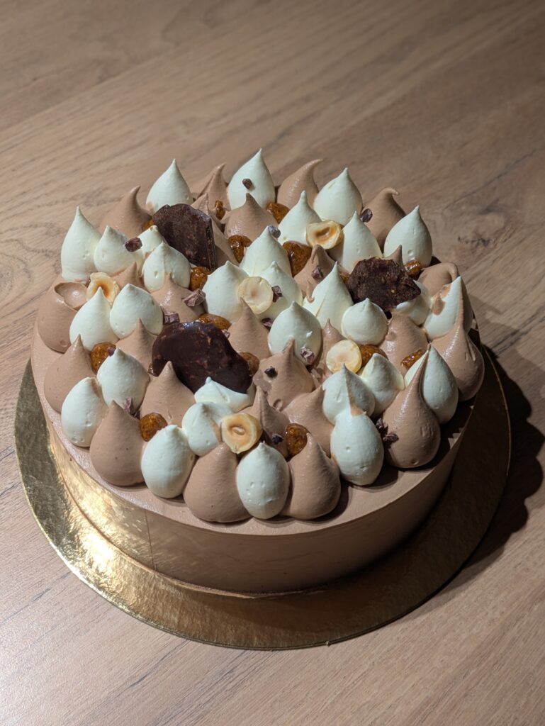 Pxl 20251215 172636060.portrait